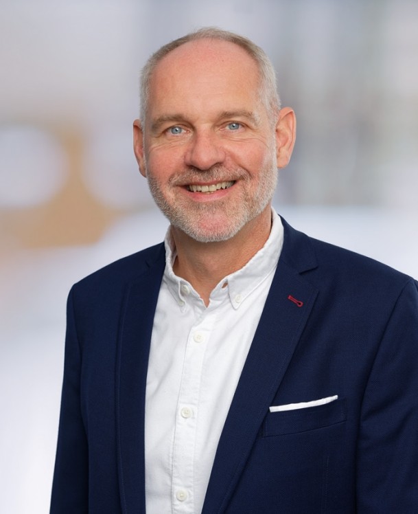 Portätfoto von Jens Fischedick, Mitarbeiter im Innendienst