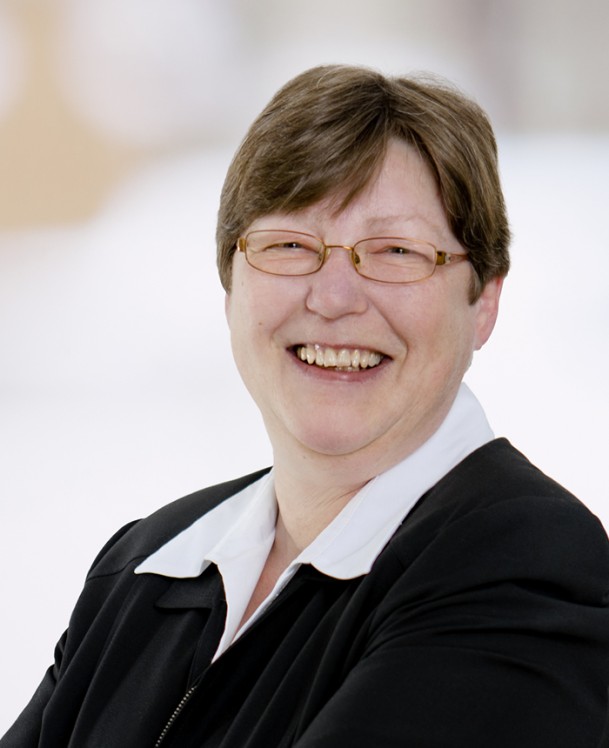 Portätfoto von Sigrid Renner, Mitarbeiterin im Innendienst